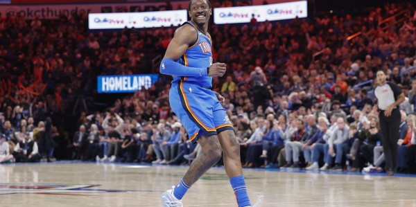 ESPN为杰威续约评级：雷霆在球星巅峰期持续保持竞争力被评合格续约