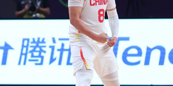 Kaiyun Sports-开云体育-赵睿坦言赛场需保持激情 国家队队友助其情绪管理